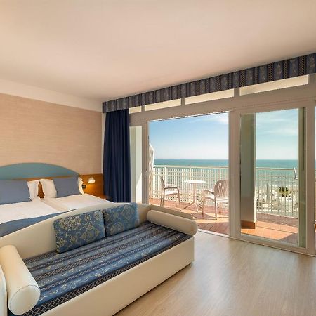 Hotel Adria Sul Mare Caorle Extérieur photo