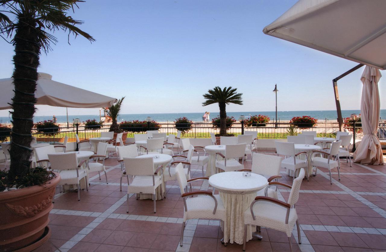 Hotel Adria Sul Mare Caorle Extérieur photo