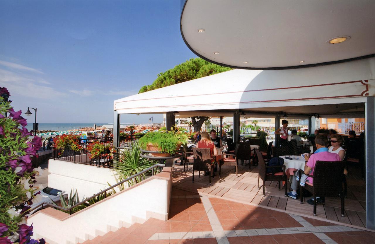 Hotel Adria Sul Mare Caorle Extérieur photo